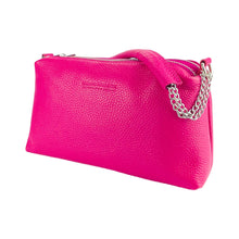 Charger l'image dans la galerie, RB1025BE | Women's Hand Bag with double zipper in Genuine Leather Made in Italy. Adjustable leather shoulder strap. Shiny Nickel hardware - Fuxia color - Dimensions: cm 26 x 14 x 9-2