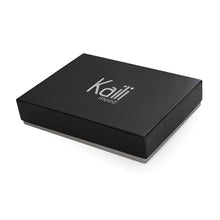 Charger l'image dans la galerie, K12234UB | Women's wallet in genuine full-grain leather, Naked. Leather color. RFID protection. Size when closed: 9.5 x 14 x 3 cm. Packaging: gift box bottom/cover-4
