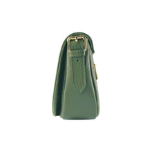 Charger l'image dans la galerie, RB1002E | Made in Italy Genuine Leather Shoulder Bag with Removable Leather Shoulder Strap and Shiny Gold Metal Buckle Attachments - Green Color - Size: 26 x 20 x 10 cm.-2
